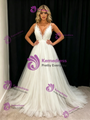White Tulle Spaghetti Straps Pleats Wedding Dress