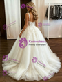 White Tulle Straps Appliques Wedding Dress