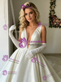 White V-neck Sequins Wedding Dress
