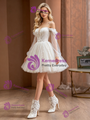White Tulle Appliques Long Sleeve Wedding Dress