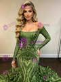 Green Mermaid Sequins Long Sleeve Prom Dress