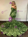 Green Mermaid Sequins Long Sleeve Prom Dress