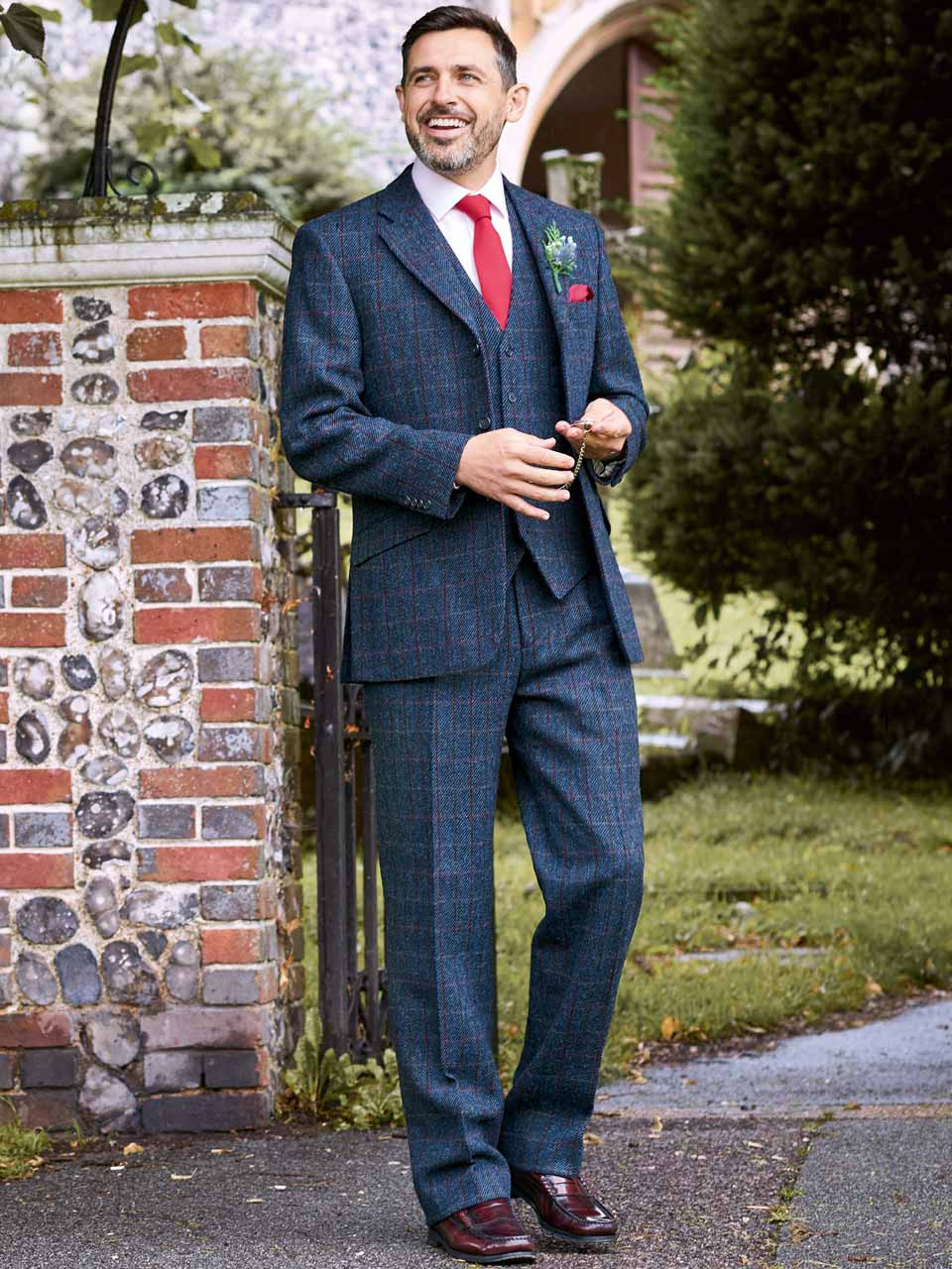 DOUBLE UP: One button jacket in brick red jersey