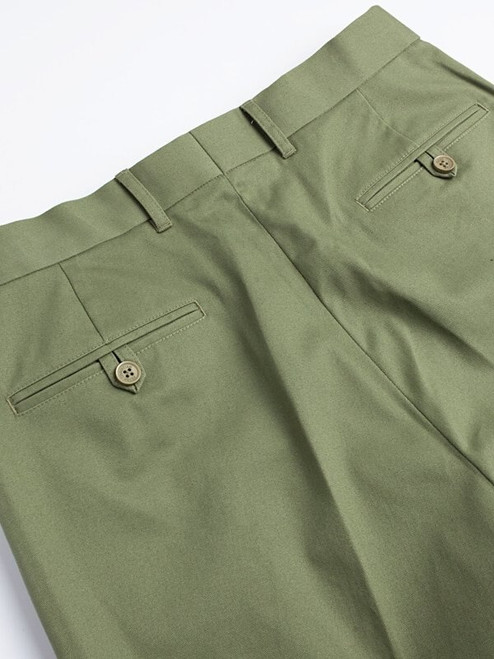 Close Up of Mens Green Pleated Chinos Rear Pocket