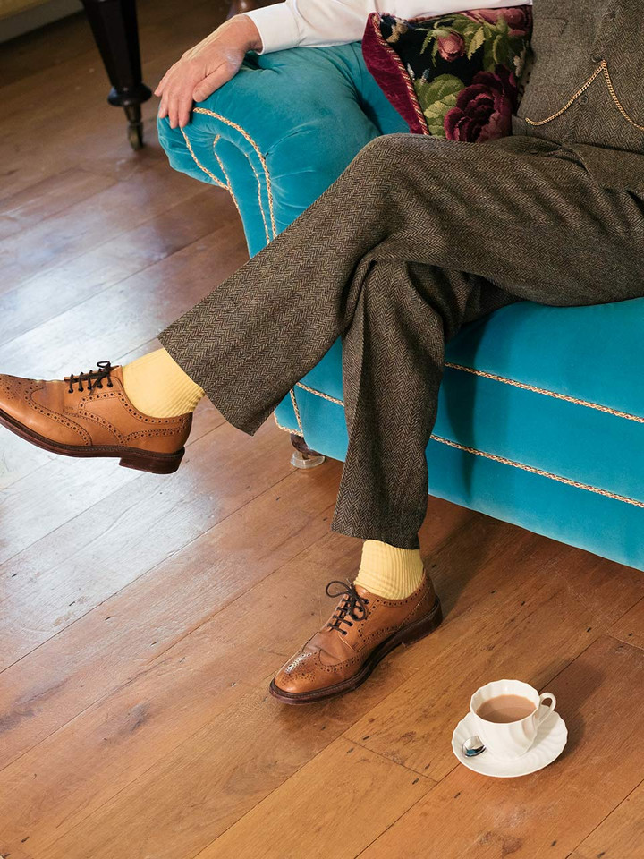 Lord Trousers Look - Harris Tweed Trousers & Loake Brogues