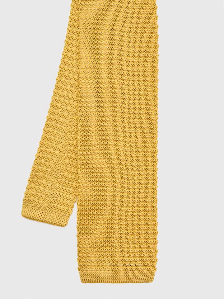 Corn Knitted Silk Tie Flat