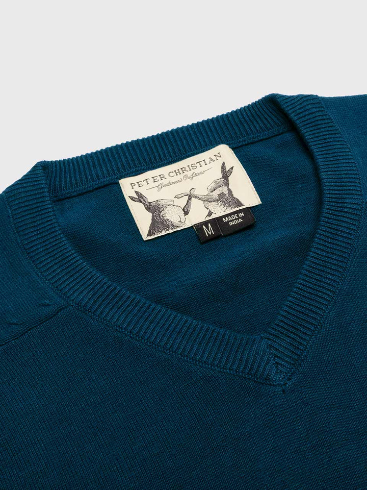 Men's Navy Blue Cotton V Neck Sweater Collar