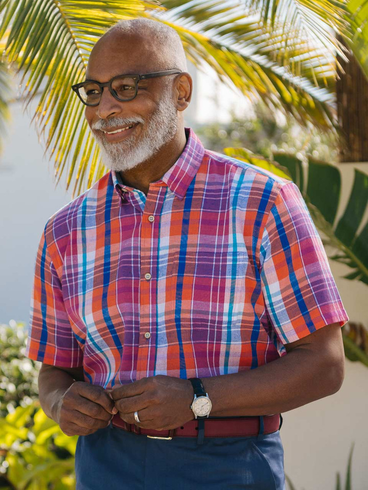 Mens Check Short Sleeve Linen and Cotton Shirt On Model