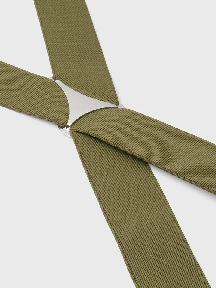 Back Plate of Men's Plain Sage Suspenders with Nickel Clips