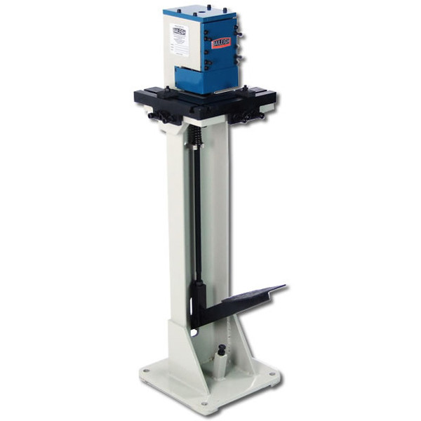 BAILEIGH BA9-1007258 SN-F16-FN Foot Operated Corner Notcher, 16 Gauge Mild Steel Capacity up to 3" x 3" at 90 Degrees BAILEIGH BA9-1007258 SN-F16-FN Foot Operated Corner Notcher, 16 Gauge Mild Steel Capacity up to 3" x 3" at 90 Degrees