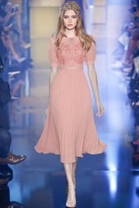 Round Neck Embroidered Grace Casual Pink Mid-Calf Pleated Dress