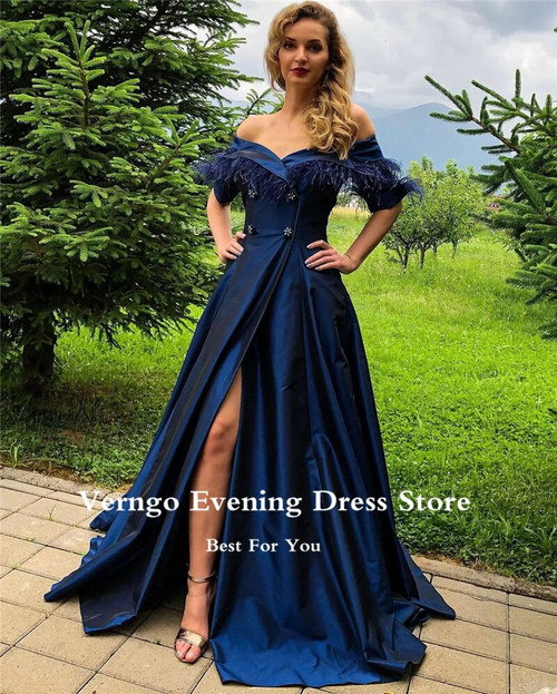 2016 Black Girl Two Pieces Evening Gowns Dresses Beaded Top And Taffeta  Ball Gown Halter Prom Gowns Party Wear Long Gown From Lilliantan, $113.98 |  DHgate.Com