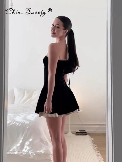 Black Backless Pleated A-Line Slim Sleeveless Dress