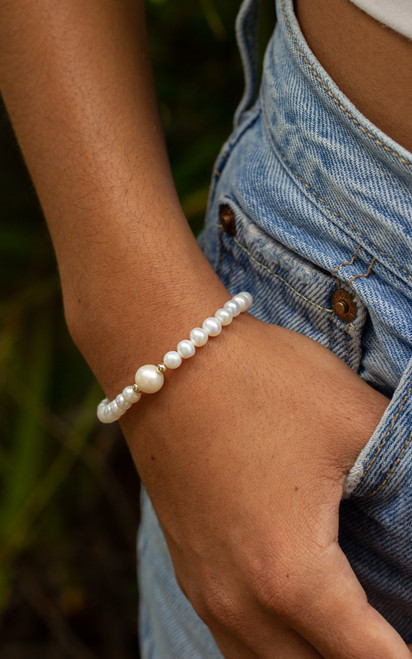 Large Small String Of Pearl Bracelet