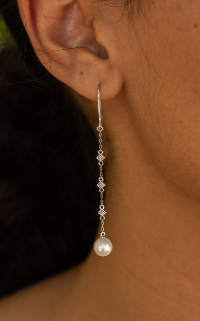 Solid 14k Natural Diamond Pearl Dangle Earring