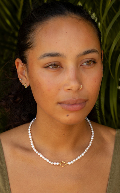 Baroque String Of Pearl Eyelet Necklace