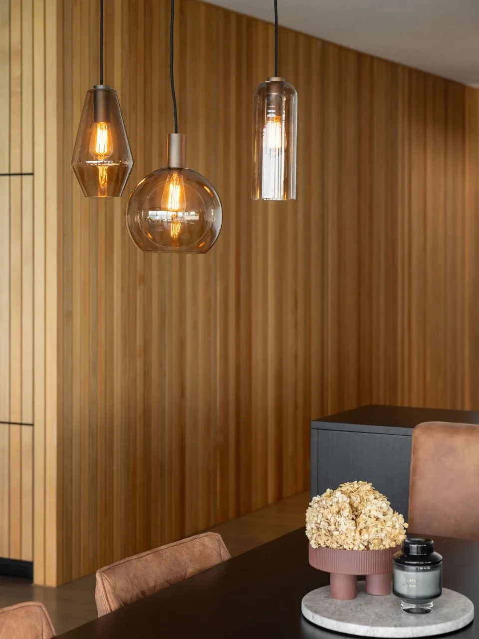 Henley series showcased in a cluster