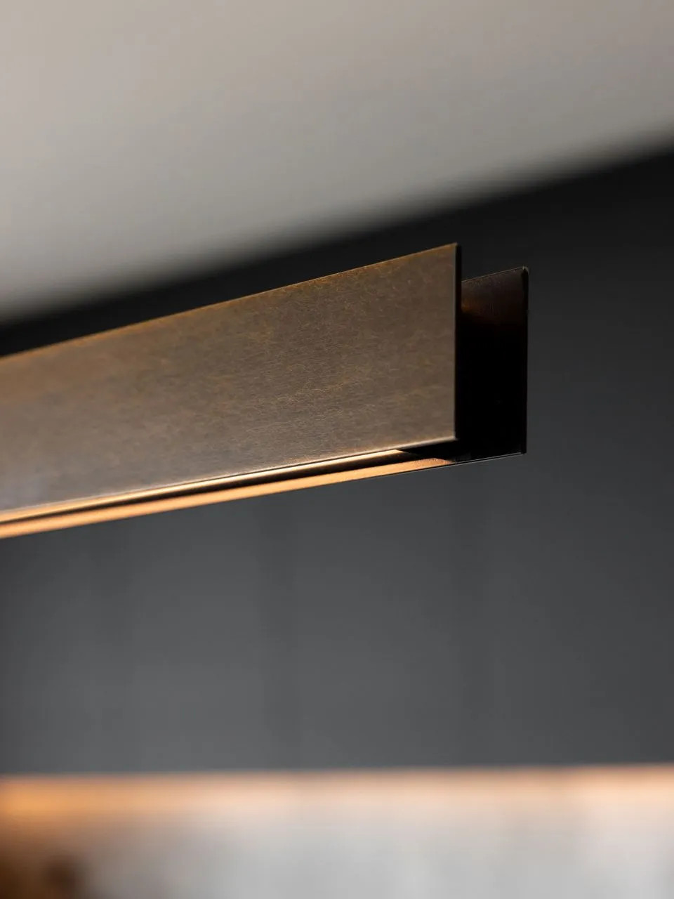 Bronze 1.5m linear pendant