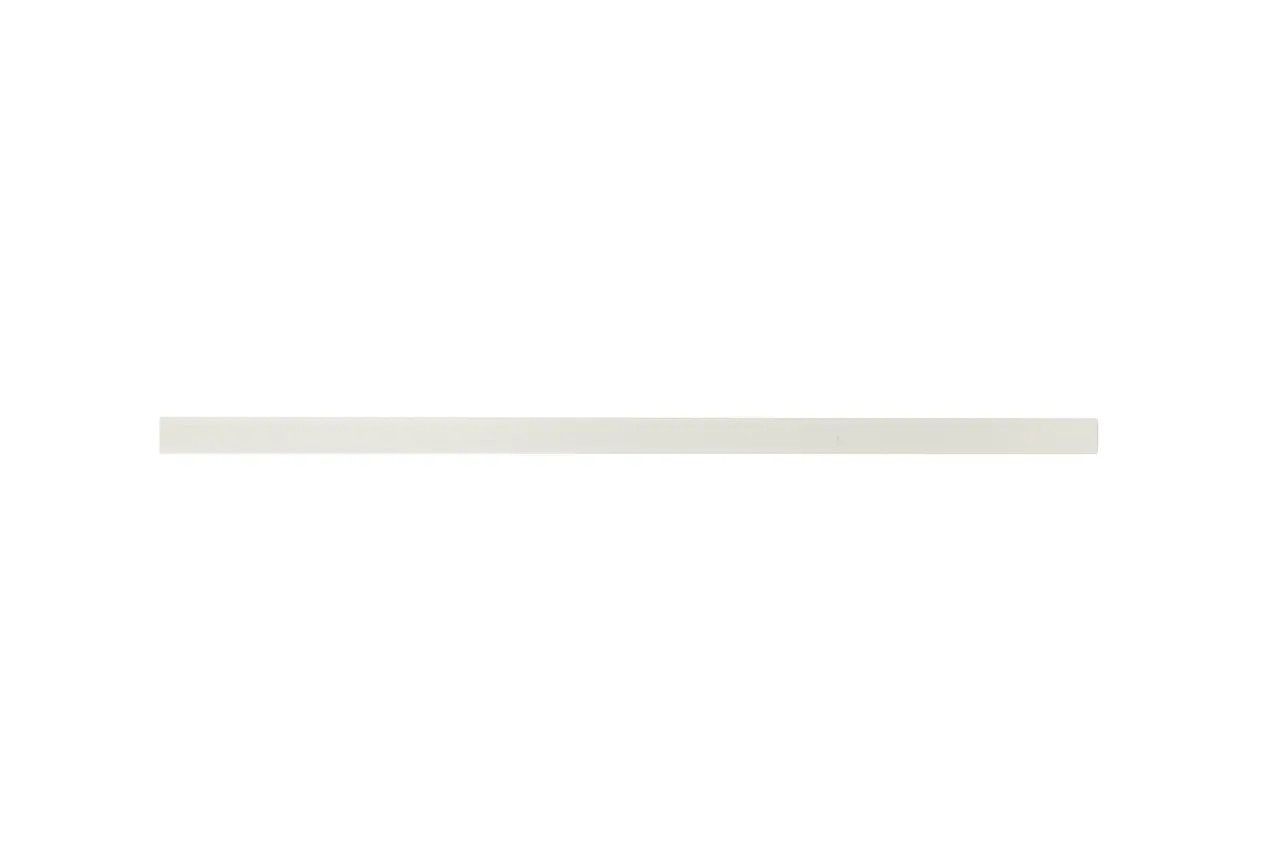 White 1.2m magnetic track