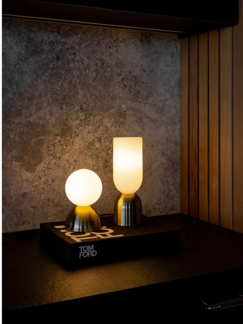 Brass table lamp with opal glass Brass table lamp with opal glass