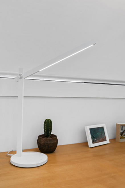 White linear table lamp