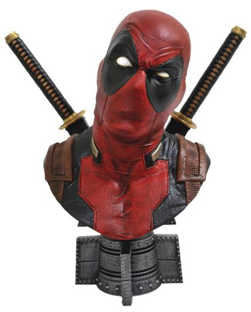 FIGURE MARVEL - LEGENDARY COMICS MARVEL DEADPOOL 1/2 SCALE BUST