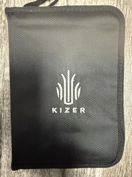 Kizer - Black Knife Binder Carrying Case (Holds up to 10 Knives)