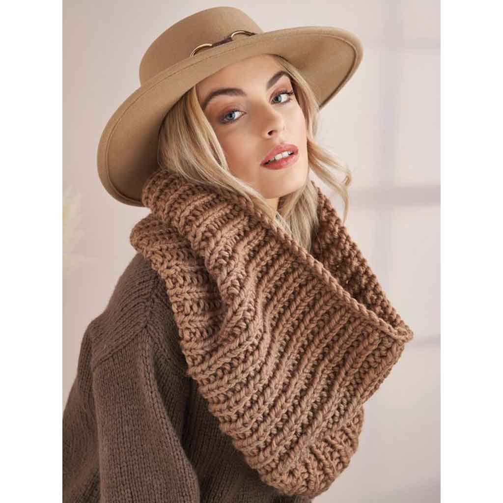 Rowan 007 Snood Womens PDF Pattern using Big Wool Outback Yarns