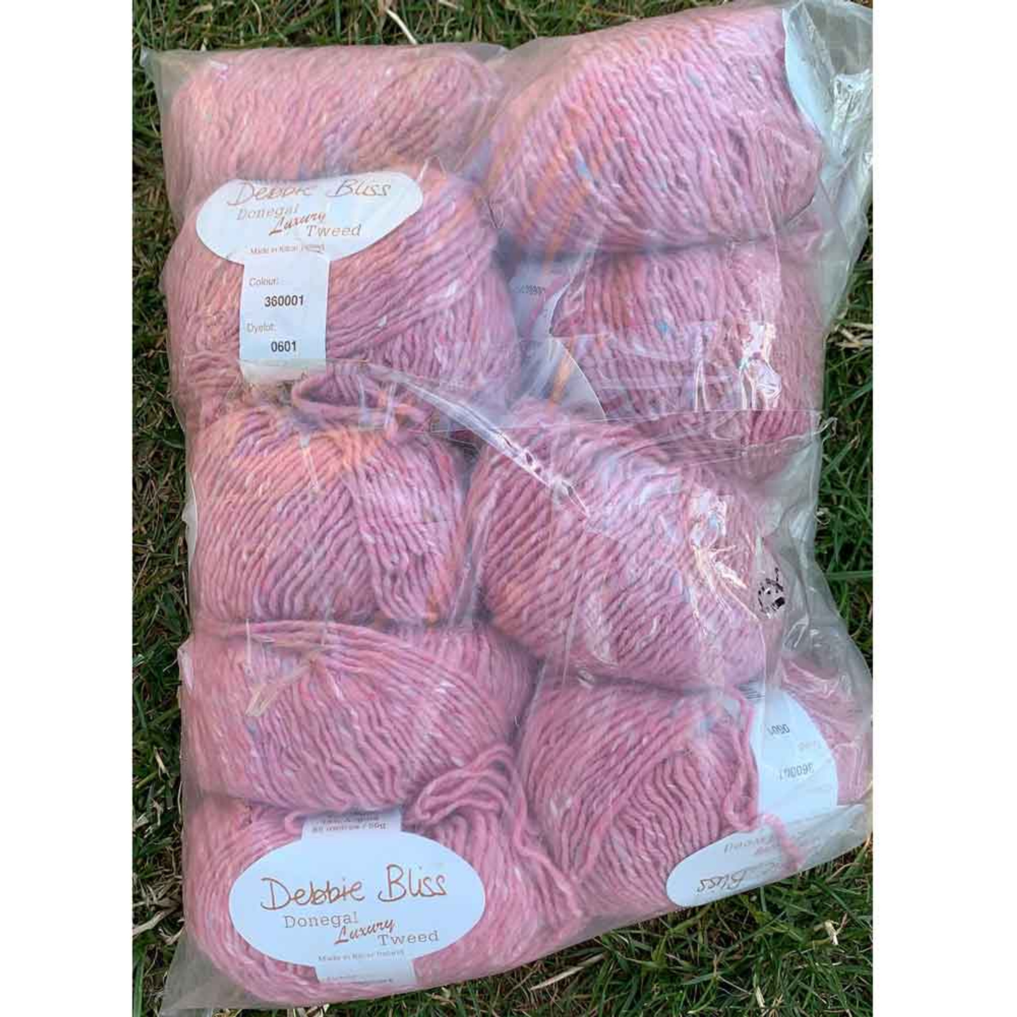 Debbie Bliss Donegal Luxury Tweed Aran Joblot 9 Balls Shade 360001 Lot 0601 Outback Yarns 0598