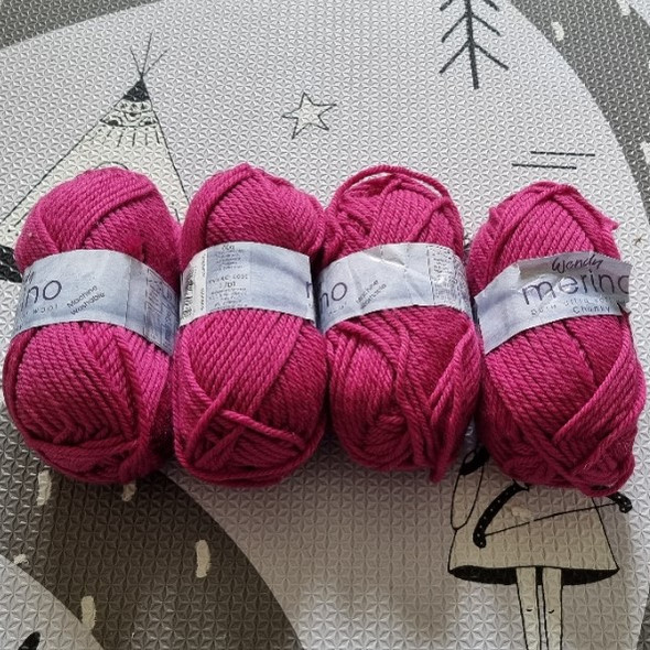 Wendy Merino Chunky Yarn Shade 2478 Fuschia Dyelot 346 | Joblot of 4 x 50g balls - Main image