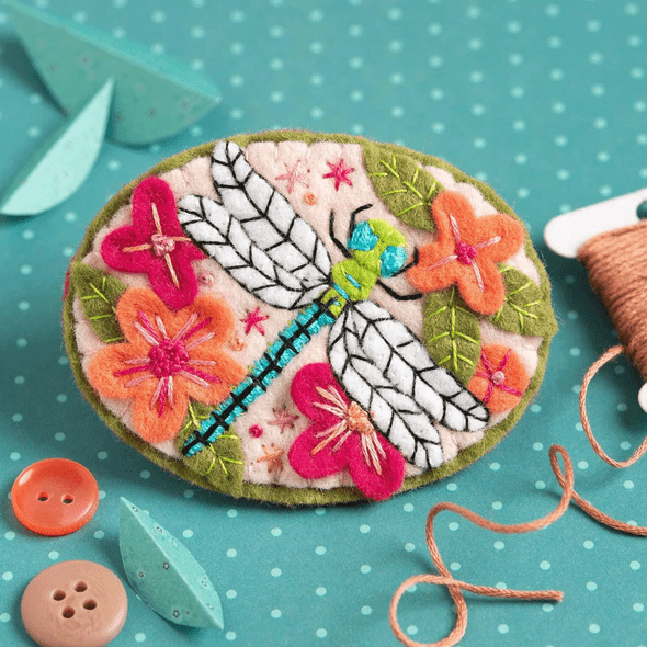 Hawthorn Handmade | Felt Craft Brooch Kit | Dragonfly