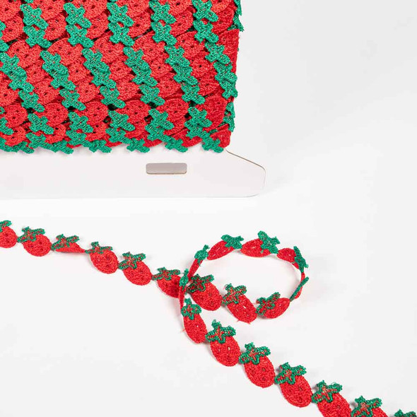 15mm Red and Green Strawberry Trim | Habico (HG62)