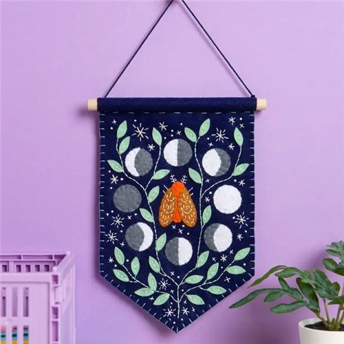 Hawthorn Handmade | Felt Craft Kit | Celestial Pennant