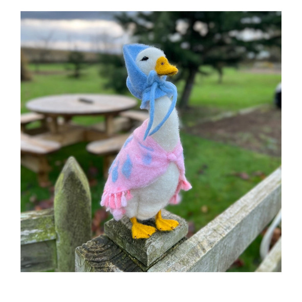 Jemima Puddle Duck Felting Kit | The Crafty Kit Company
