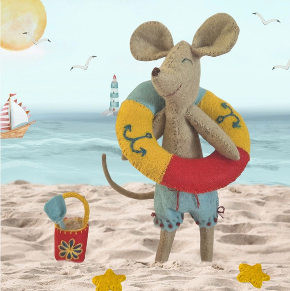 Little Mouse at the seaside | Wool Felt Craft Kit | Advanced