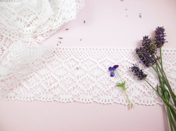 Broad White Cotton Lace Trim - 95mm Wide, Main Image