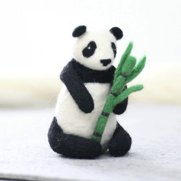 Hawthorn Handmade | Needle Felting Kit | Red Panda