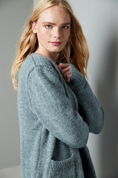  Hampstead Heath, Oversized Cardigan Knitting Pattern | Erika Knight Wild Wool  - close up