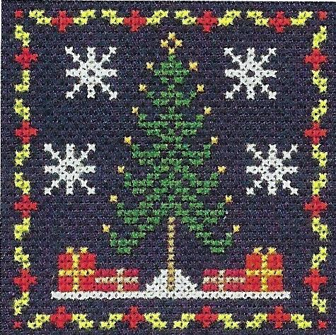 DMC | Cross Stitch Kit | Christmas Mini Kit | Christmas Tree