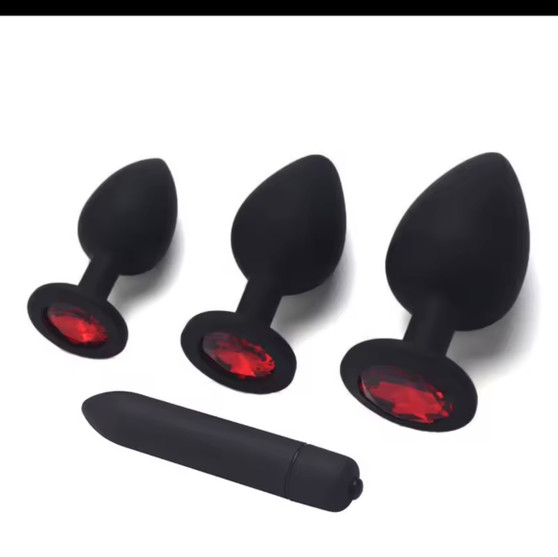 Bootylicious Boss: Anal Playtime Edition