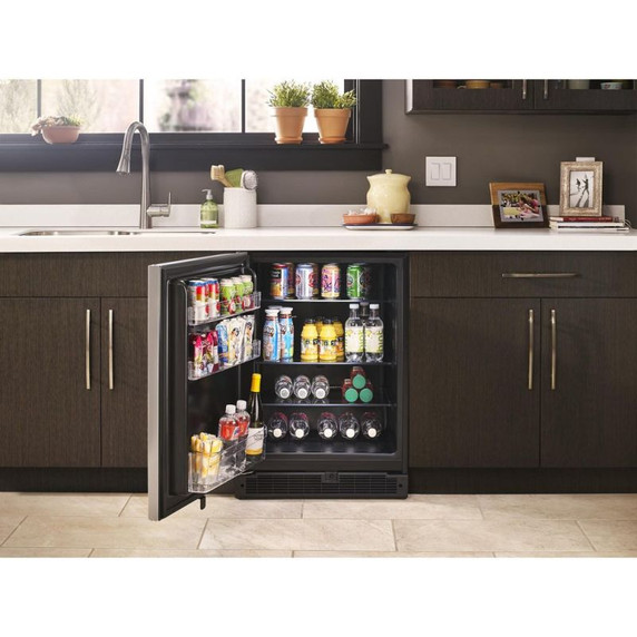 Whirlpool® 24-inch Wide Undercounter Refrigerator with Towel Bar Handle - 5.1 cu. ft. WUR35X24HZ