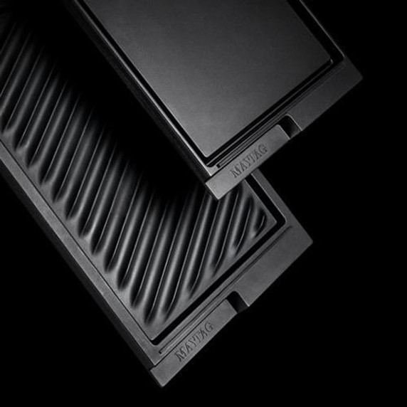Maytag® 30-Inch Electric Cooktop with Reversible Grill and Griddle MEC8830HS