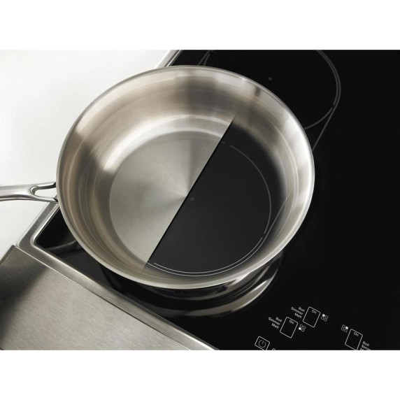 Kitchenaid® 30-Inch 4-Element Induction Slide-In Convection Range with Air Fry KSIS730PSS