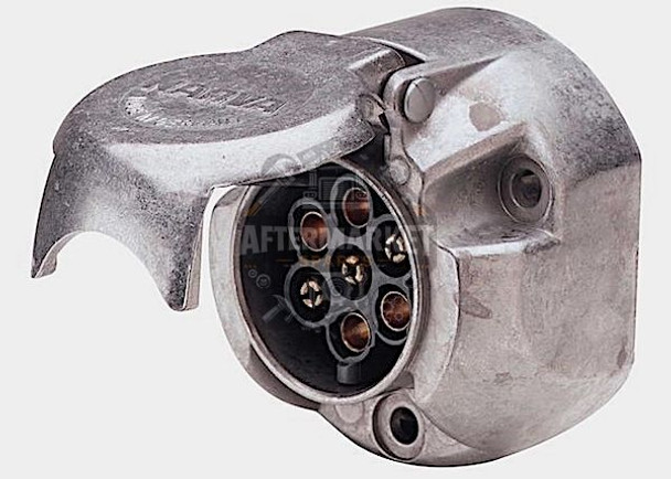 7 Pin 12V Socket ISO 1724