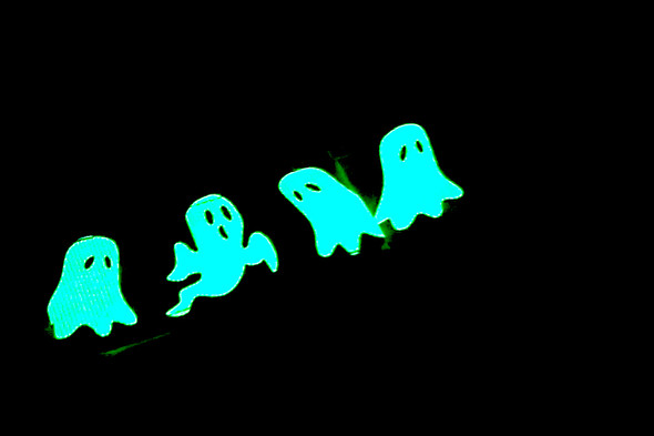 Look at how cute these glow in the dark ghosts are! 