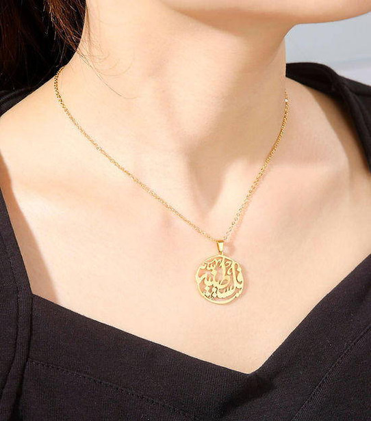 Butterfly Palestine women Round Pendant Necklace 