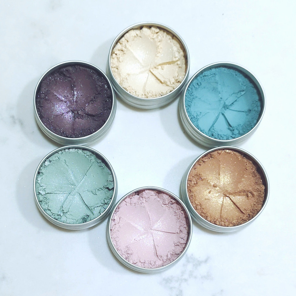 Mineral Eyeshadow for Sensitive Eyes, mineral eyeliner, loose powder