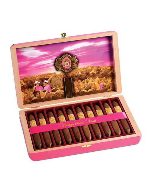 Arturo Fuente Rare Pink Vintage 1960s Series Happy Ending Box Open