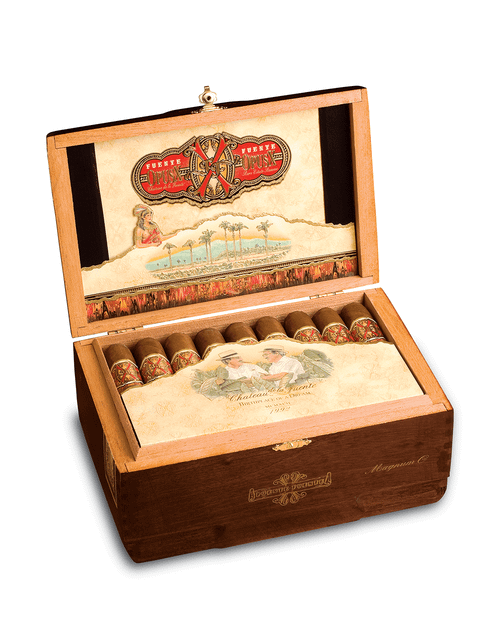 Fuente Fuente Opus X Magnum "O" Box Open