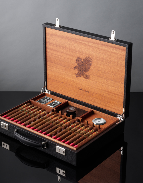 Stefano Ricci Calf Leather Humidor and Dual Flame Lighter w/ 33 Fuente Opus X Cigars Open